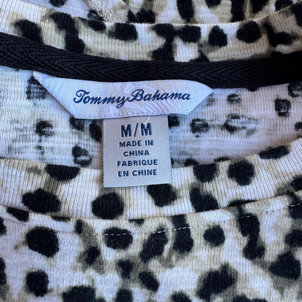 Tommy Bahama Ashby Isles Lagoon Black and Cream Patterned Long Sleeve Top Size M - Picture 8 of 11